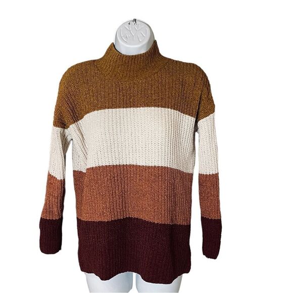 NWOT. HIPPIE ROSE MULTICOLORED LONG SLEEVED SWEATER. SIZE XS. - Picture 1 of 10